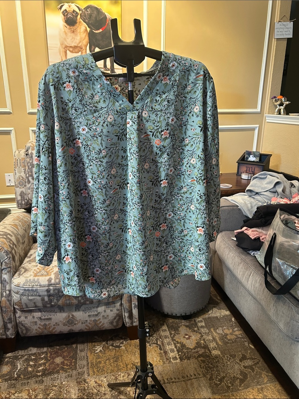 Floral V-Neck Tunic Top in Sage Green